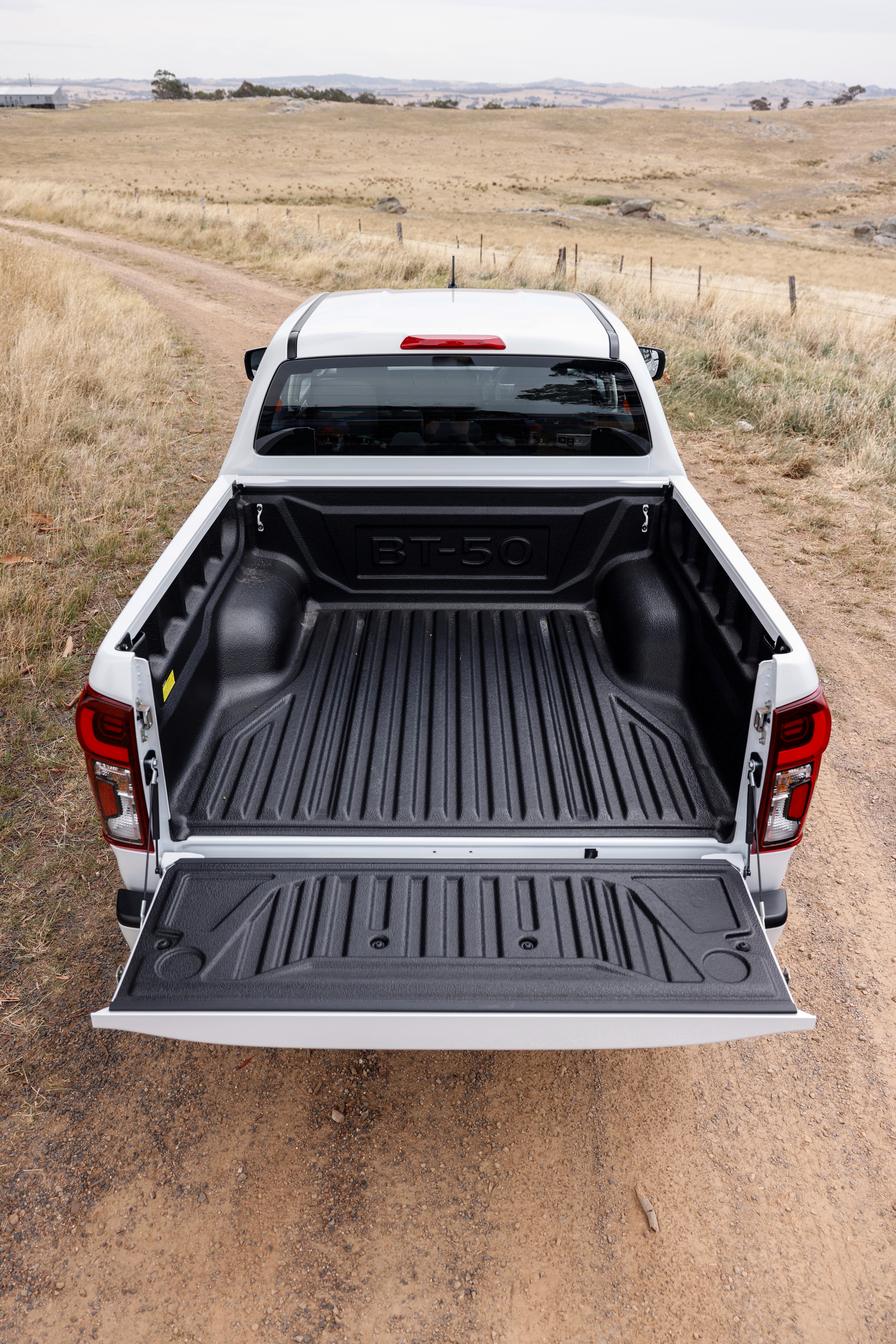 Mazda BT-50 Tray viewed from rear