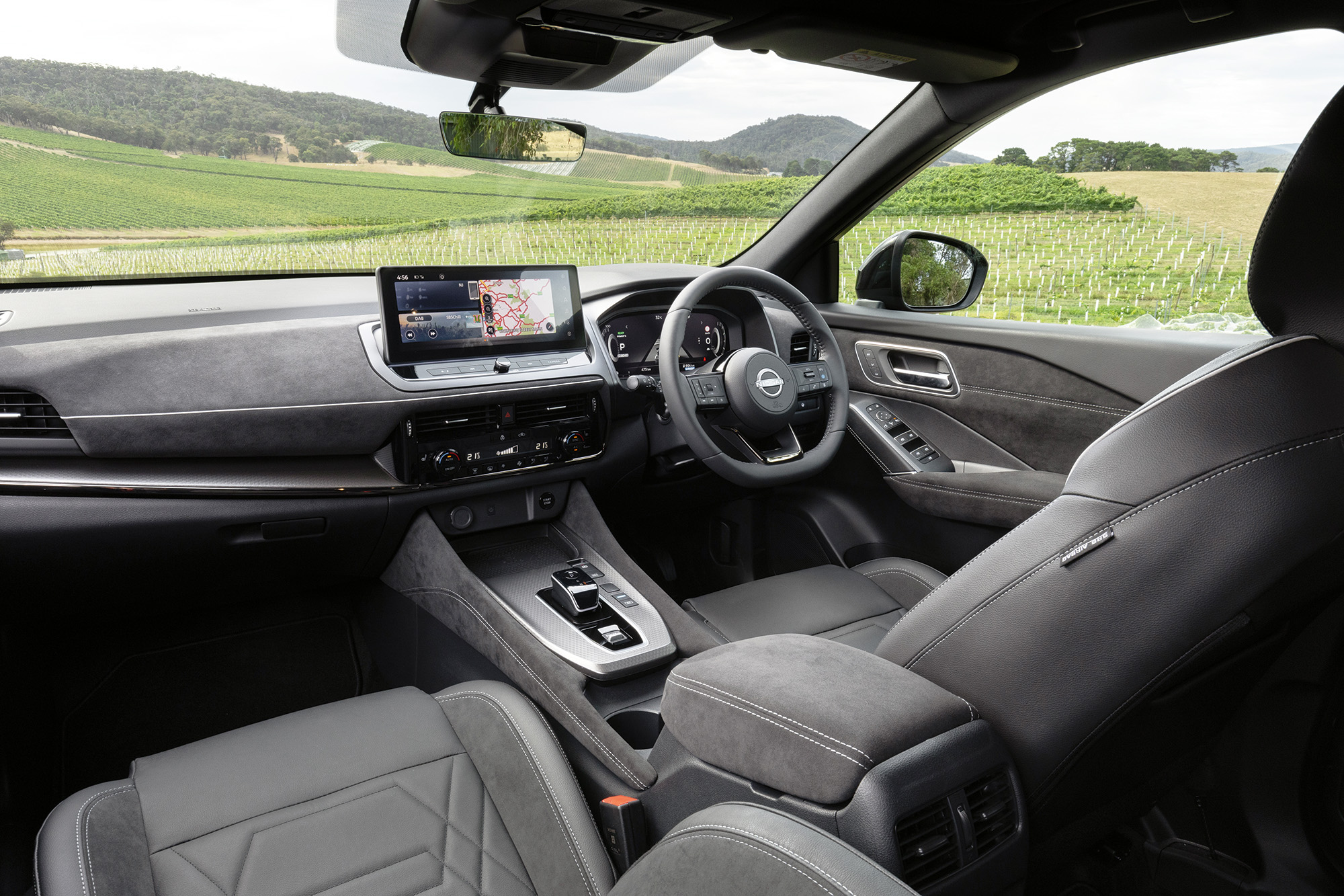 Nissan Qashqai N-Design interior