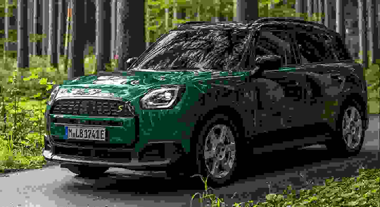 mini-hero-updated.jpg?width=1440&quality=80 1440w