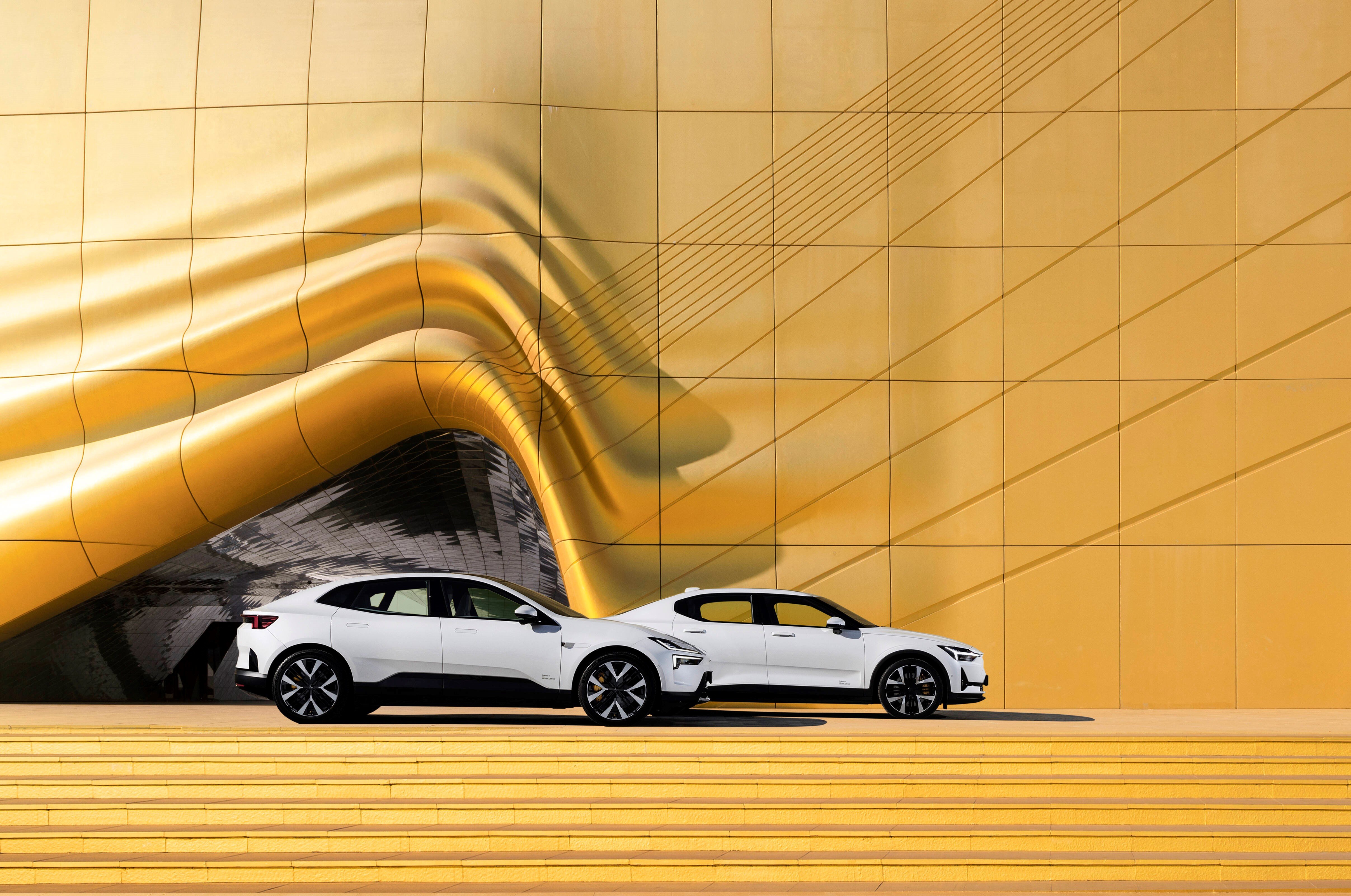 687214_20250124_polestar_4_polestar_2.jpg