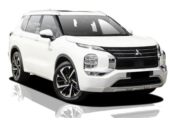 sl_latestdeals_mitsubishioutlanderexceedphev.jpg