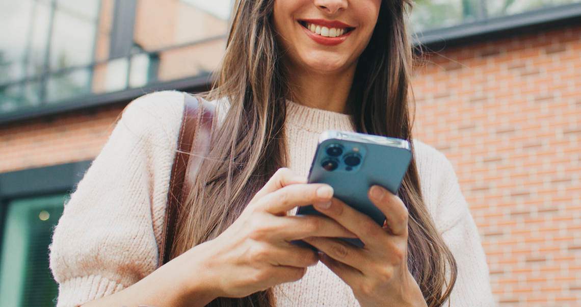 Woman-using-mobile_1440x602px_Education_Ab1125202202.jpg